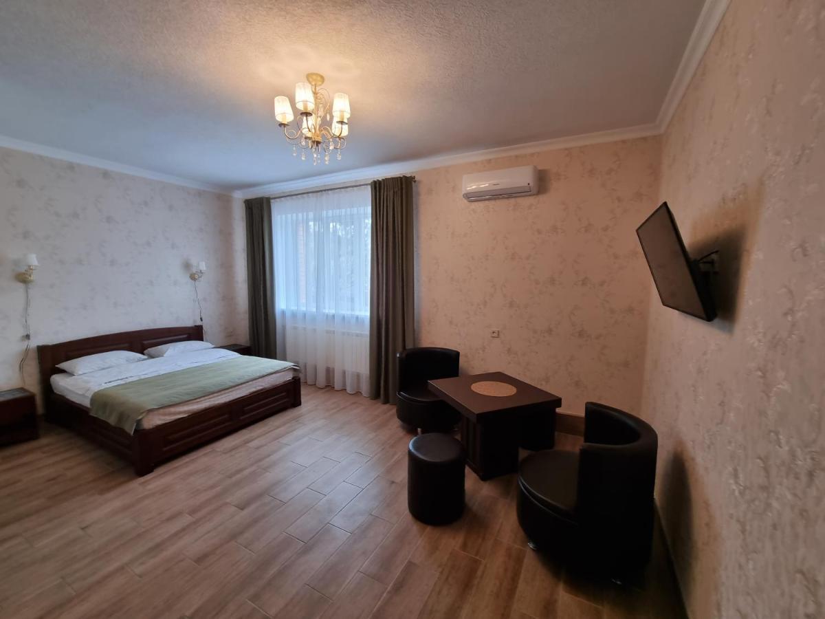 Ник Аэро Hotel Carcóvia Exterior foto