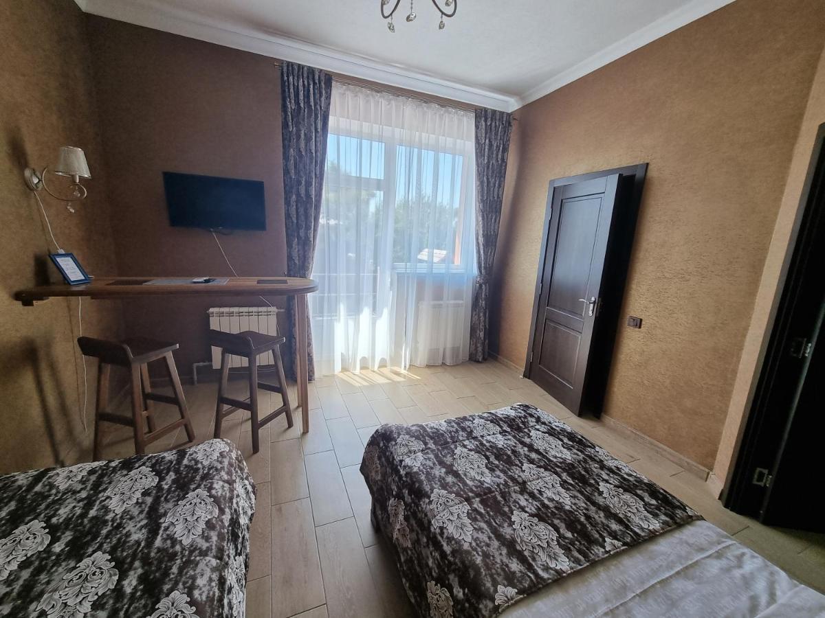 Ник Аэро Hotel Carcóvia Exterior foto